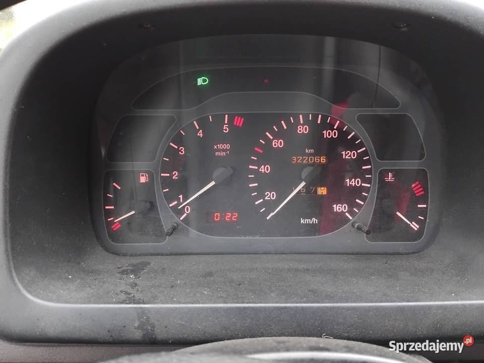 RENAULT MASTER 28DTI PLANDEKA Z WINDA 114KM Makowiec