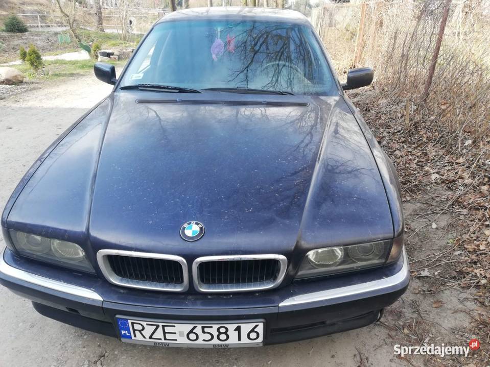 BMW E38 3.0 V8 benzn Gaz R1995