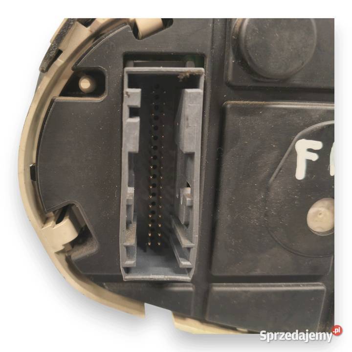 LICZNIK ZEGARY 8A6T10849EG Ford Fiesta MK7 125 Chełm