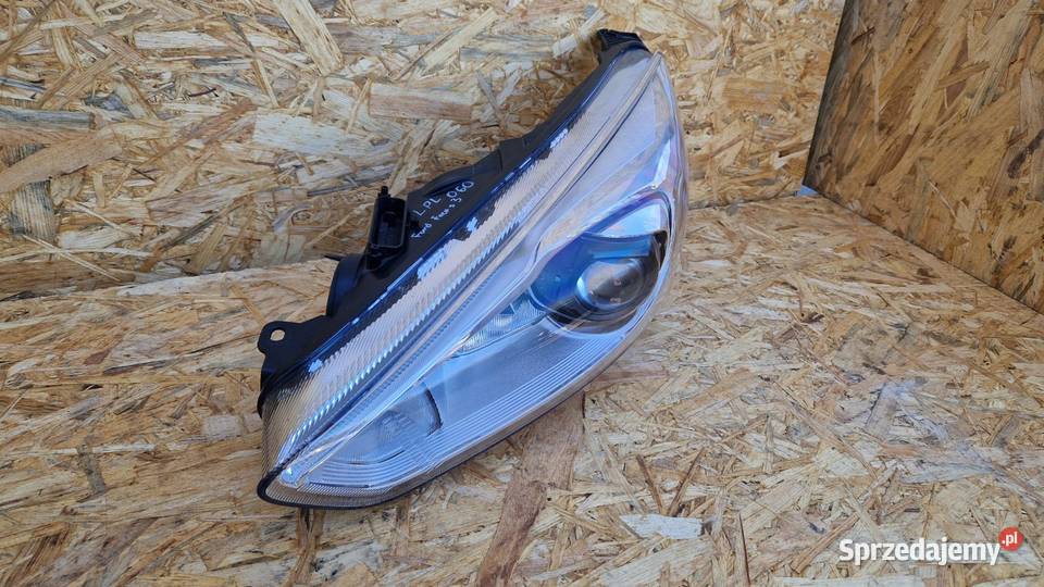FORD FOCUS 3 III LAMPA PRZÓD PRZEDNIA LEWA Motoryzacja Słowikowo