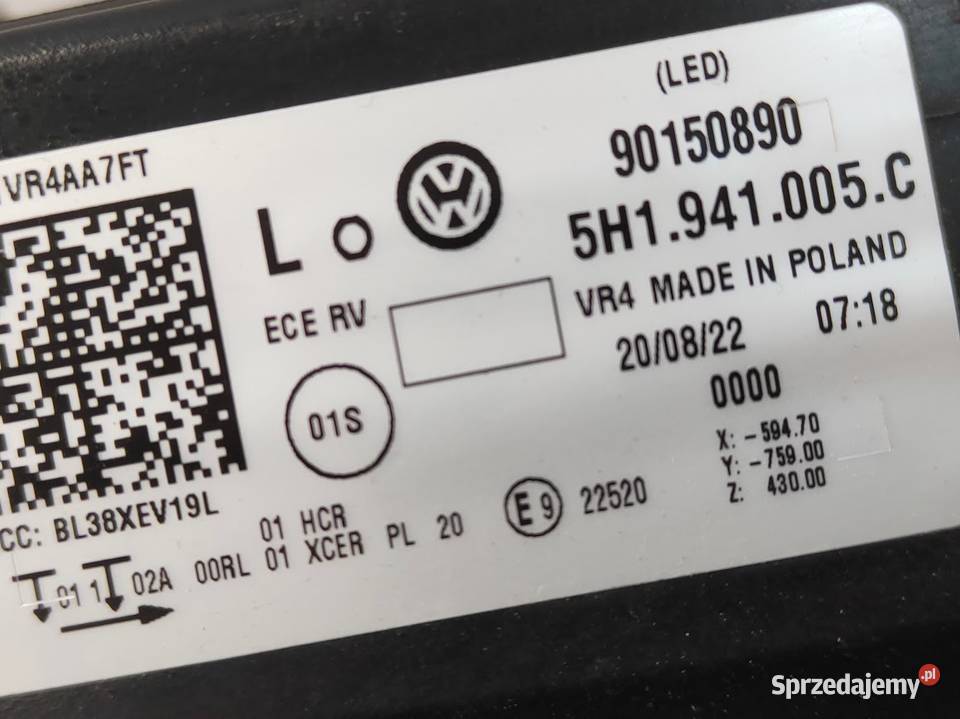 Lampa Full LED Lewy Przód Vw Golf VIII Pleszew