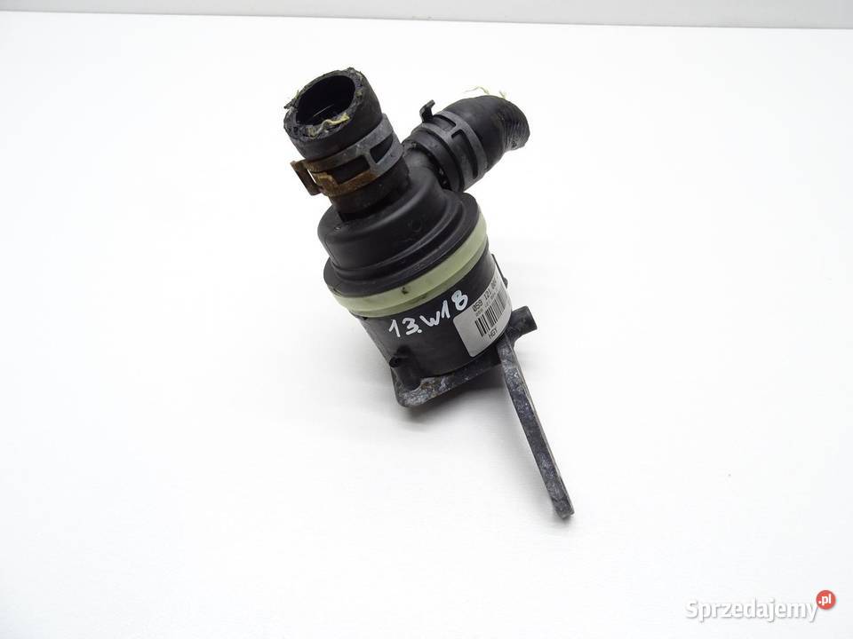 DODATKOWA POMPA POMPKA WODY CCW 059121012B 30 sprzedam