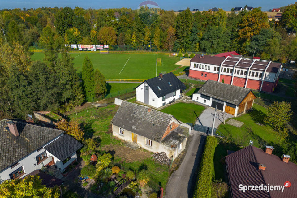 Dom z duszą do odrestarurowania Małec sprzedam