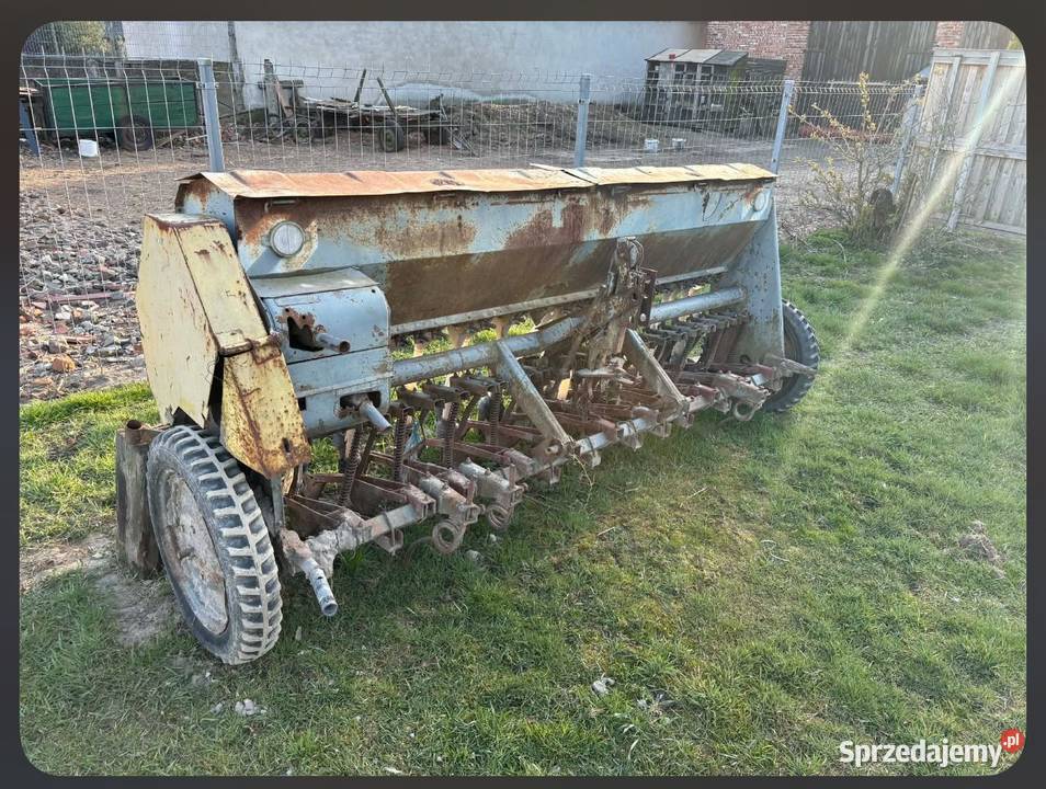 Siewnik poznaniak 27 m Olesno sprzedam