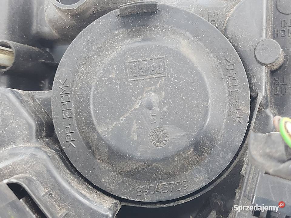 PEUGEOT 208 I lampa prawa przód ANGLIK Kielce