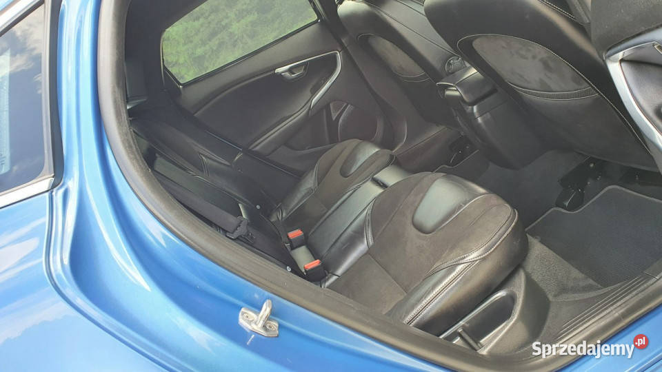 Volvo V40 20 D2 120 rDesign NAVI BiXenon Skóra V40 Chmielnik