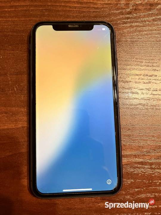 Sprzedam iPhone 11 64gb czarny