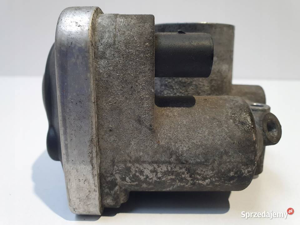 PRZEPUSTNICA VW Polo IV 12 6V 036133062N osobowe Przepustnice Chełm