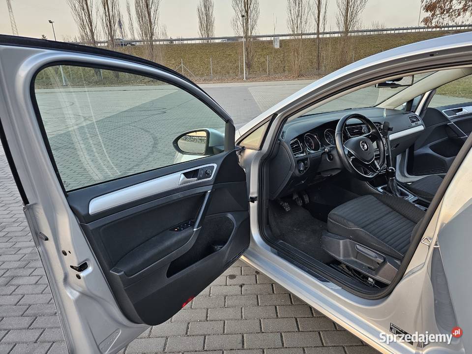 VW Golf 7 vii 12 tsi silnik maly przebieg HB 5 sprzedam
