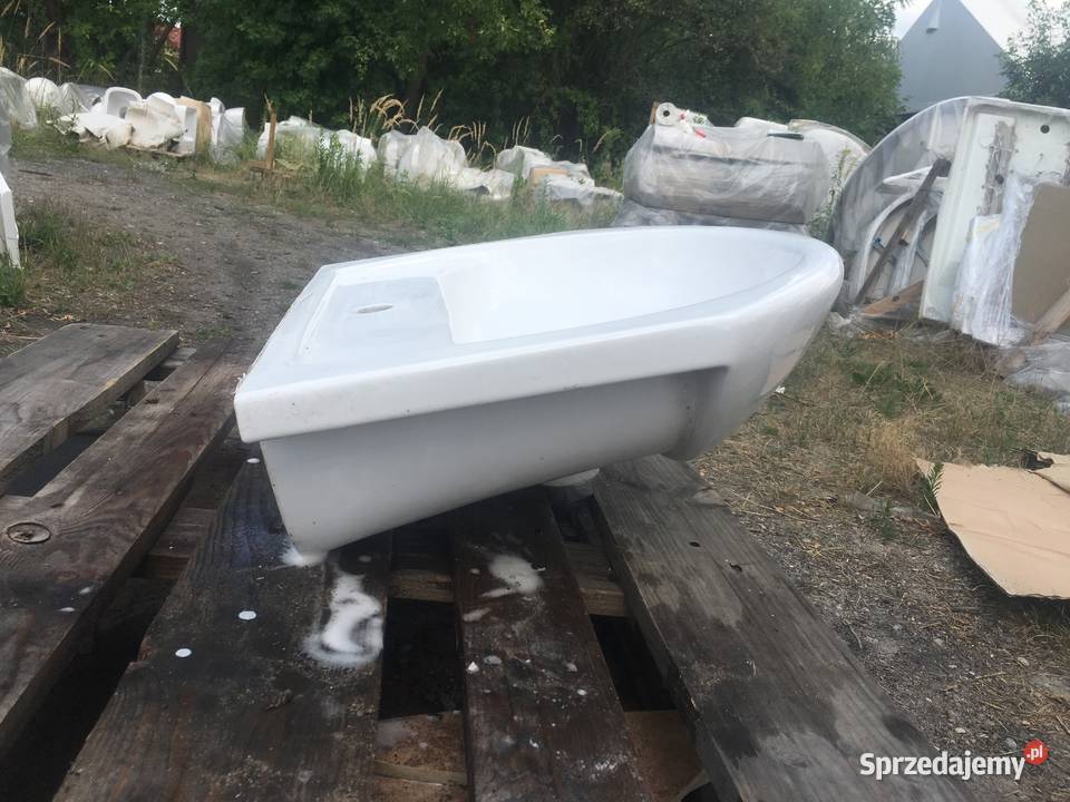 Umywalka wisząca 60x48 firmy KOŁO Reguły