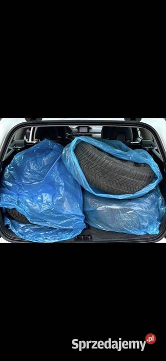 Navi ASO BiXenon Hak PDC Tempomat Alu