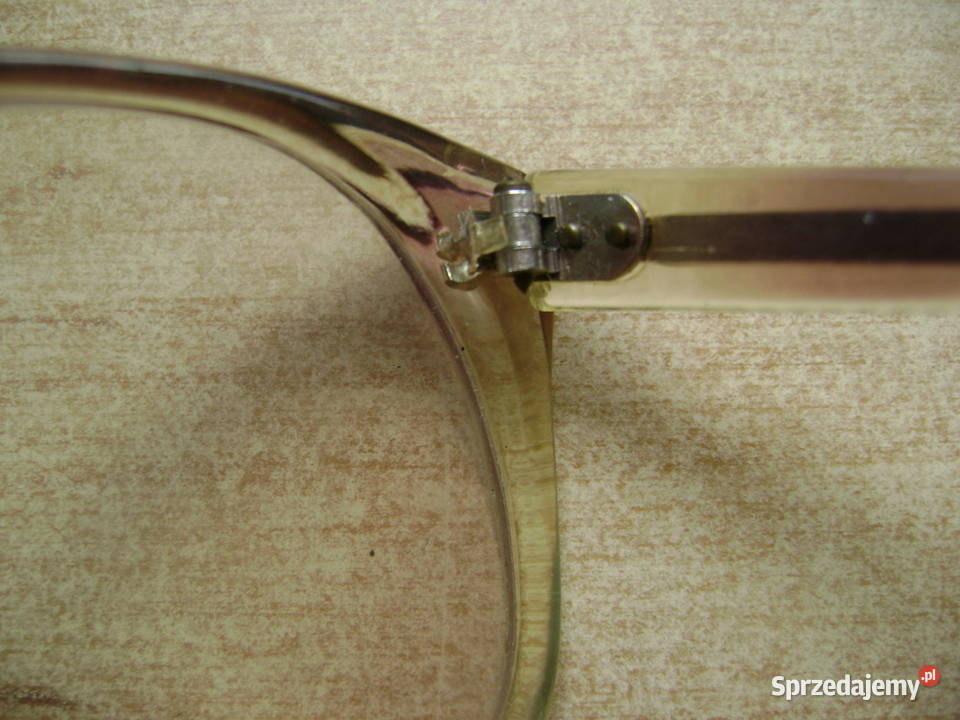 Starocie z PRL Okulary damskie korekcyjne 25 Gdynia