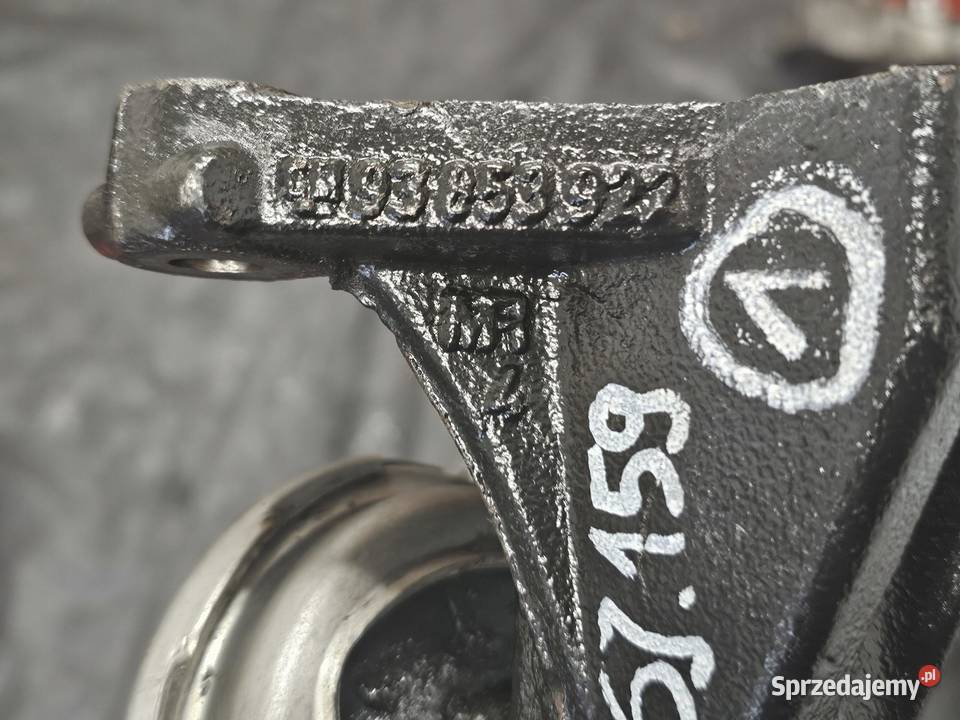 TRAFIC VIVARO PRIMASTAR 20 DCI M9R786 114 12r osobowe świętokrzyskie