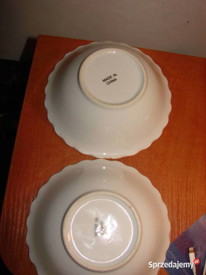 Truskawki miska salterka Pruszcz Gdański