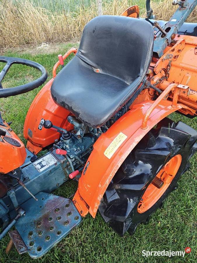 Kubota B10 4x4 z glebogryzarką japoński łódzkie Chąśno