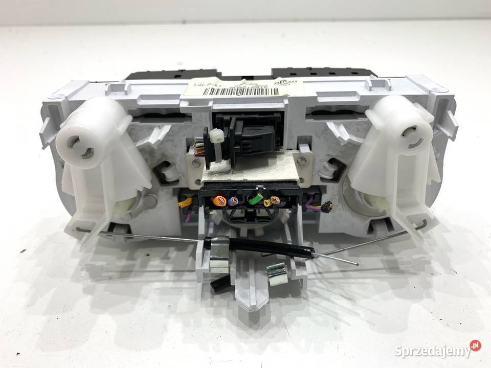 PANEL STEROWANIA NAWIEWU OPEL CORSA E 466119570