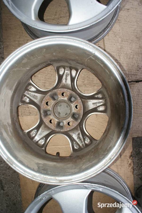 Felgi aluminiowe 5x110 6Jx15 ET43 Opel Zafira