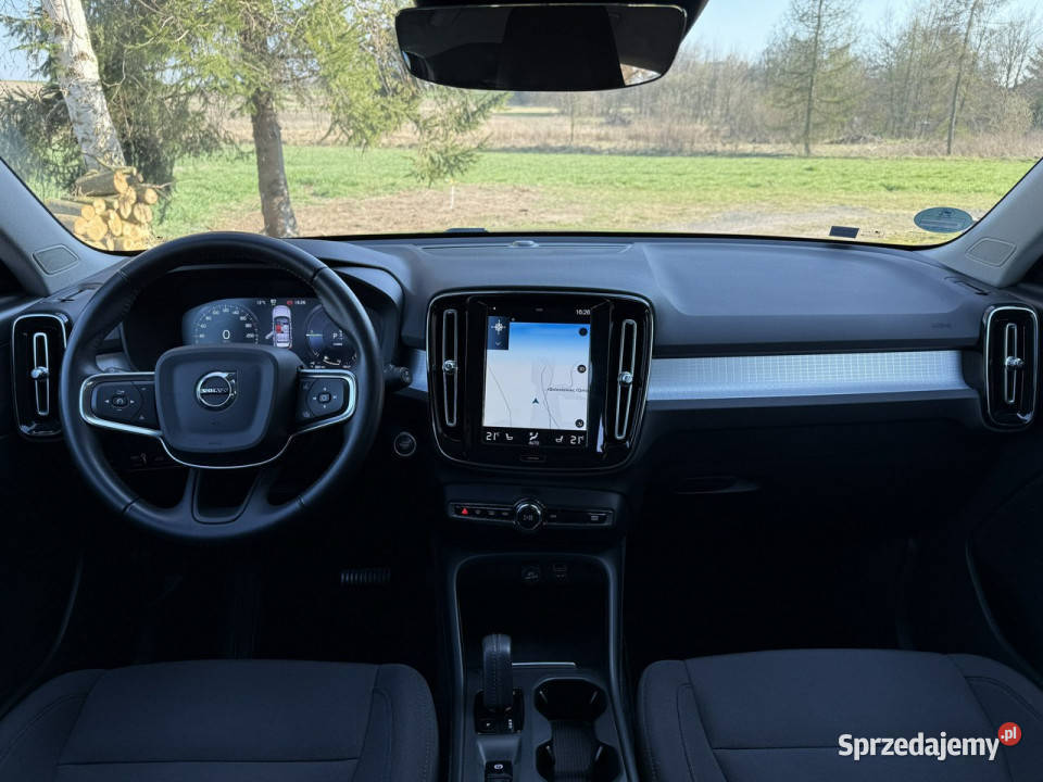 Volvo XC 40 211 T4 Recharge PlugIN Momentum hybryda dolnośląskie Ocice