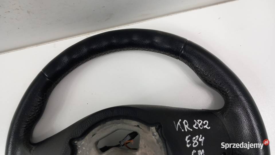 BMW X1 E84 KIEROWNICA SKÓRA MULTIFUNKCJA osobowe wielkopolskie