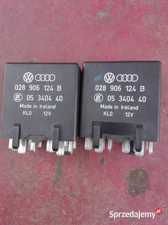 Przekaźnik świec żarowych vw audi 028906124B osobowe Przekaźniki Chełmno