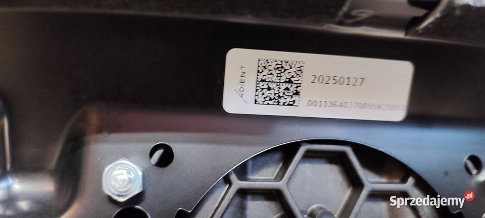 VW TAYRON TIGUAN III FOTELE PRZÓD RLINE 2025