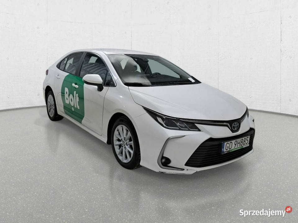 Toyota Corolla Seria E16 2012 Komorniki sprzedam