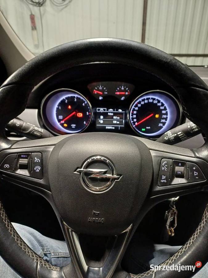 Astra K 16 cdti garażowany Tulibowo