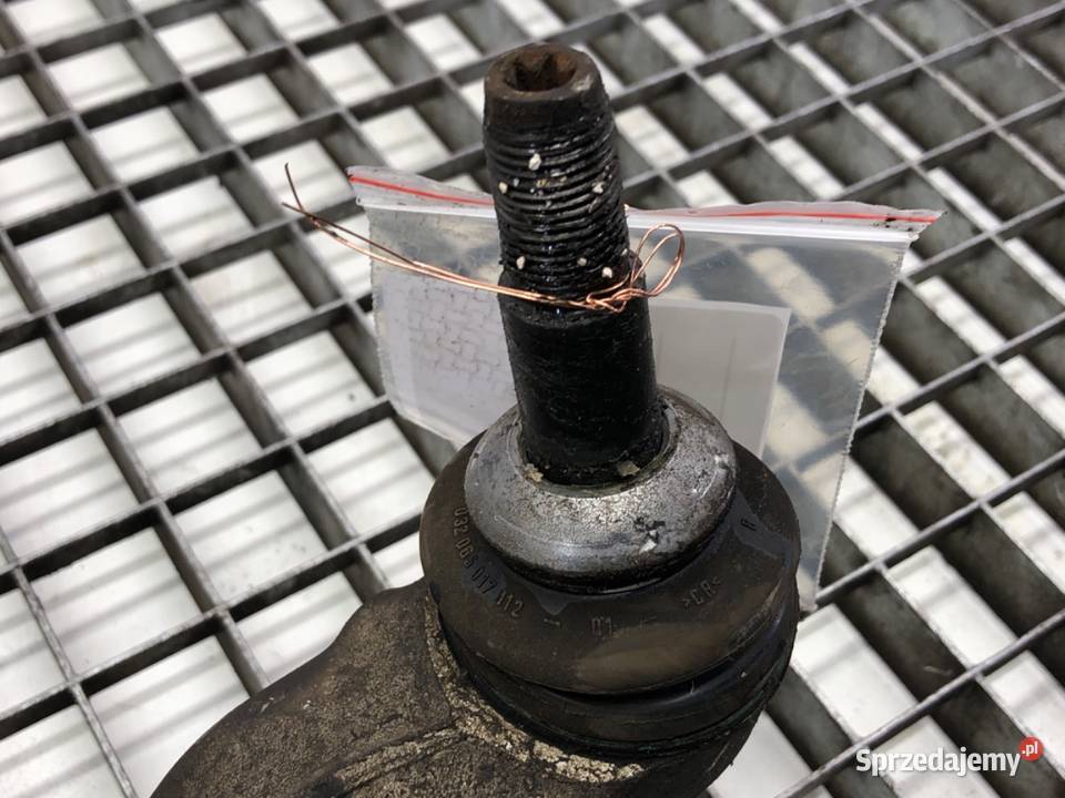 WAHACZ PRAWY PRZÓD BMW F07 Hatchback 0917