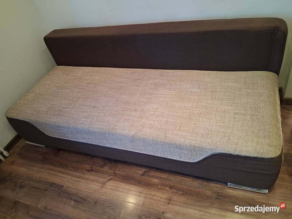 Wersalka z poduszkami Żuromin