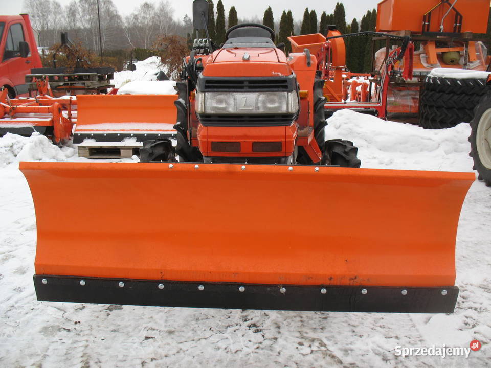 Kubota gl pług do śniegu pod piaskarkosolarkę Kubota Mroków