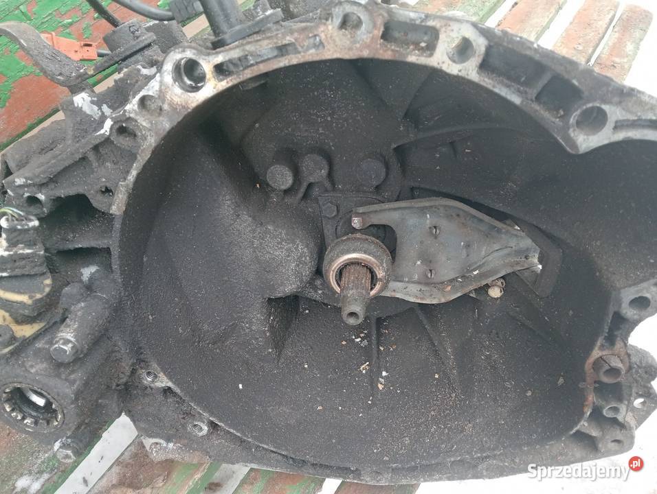 Citroen Berlingo 19D silnik słupek Blok silnika Kraśnik sprzedam