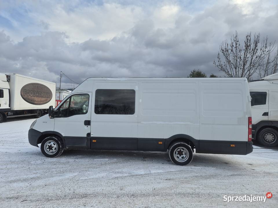 Iveco Daily MAXI 9 osobowe Podwójne koło KLIMA