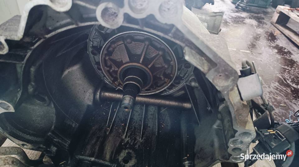 Skrzynia automat Audi A6 C6 27tdi 2009r silnik osobowe Przemyśl