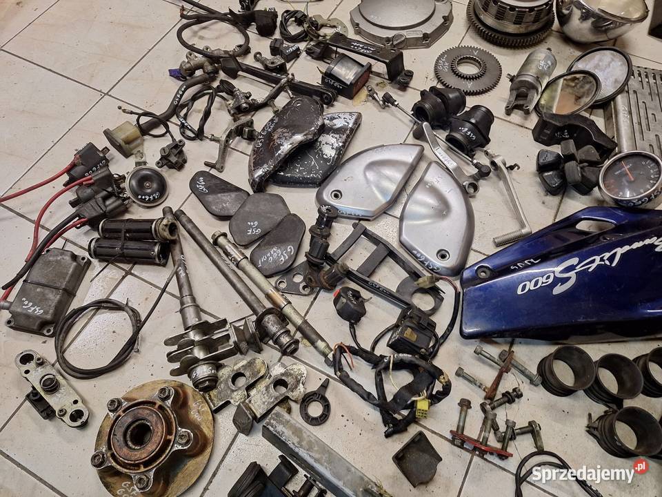 Suzuki GSF 600 Bandit części gsf600 koło linka Jelenia Góra