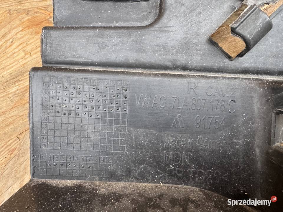 Ślizg mocowanie stelaż zderzaka przód prawy rh wielkopolskie