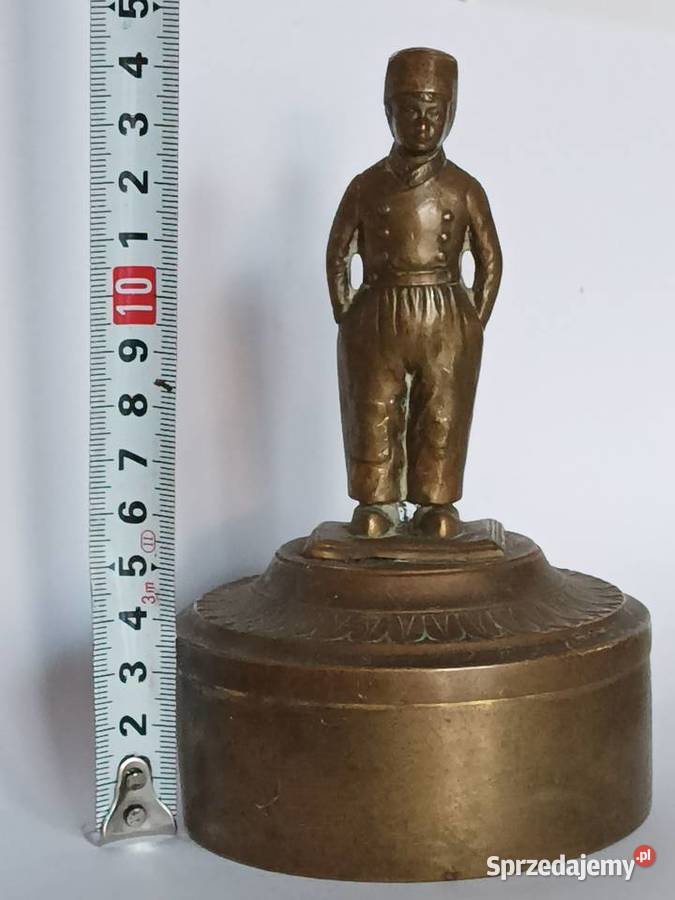 Mosiężne puzderko z figurką chłopca dekoracyjne Antyki Rzeszów sprzedam