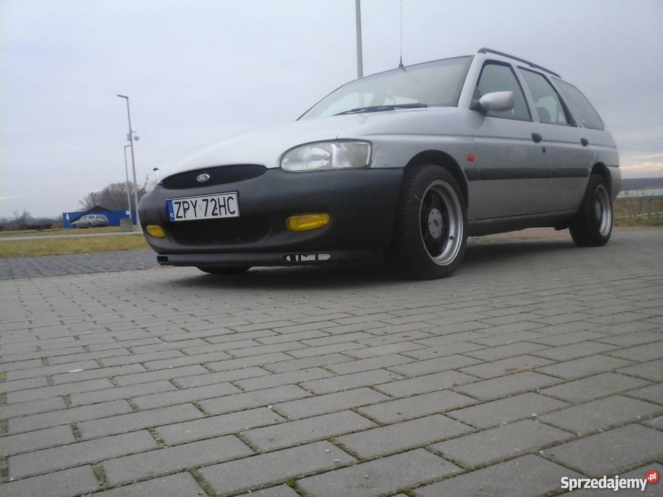 Ford escort 16 16v 98 r srebrny zachodniopomorskie