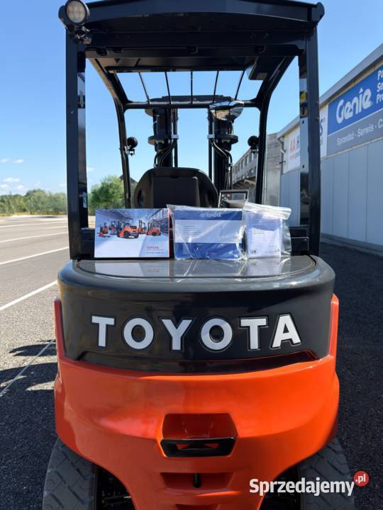 Elektryczny wózek widłowy Toyota Traigo 80 śląskie Katowice