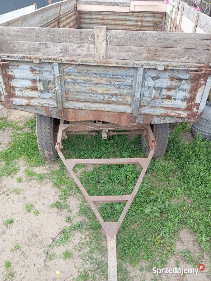 Sprzedam przyczepę jako złom użytkowy nieuszkodzony Solec
