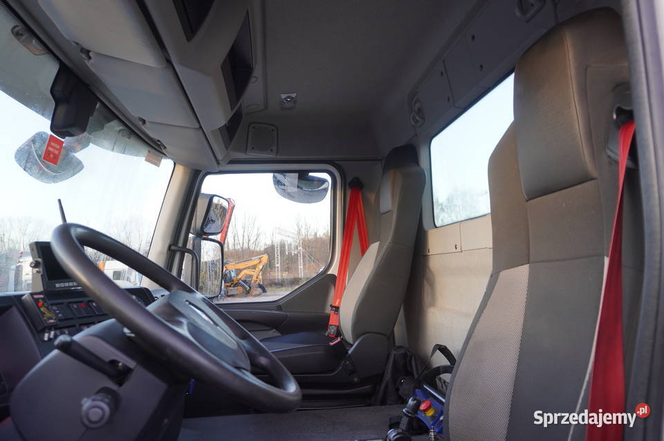 Renault C280 DTI 8 HDS Fassi 56 t Zasięg 8 m 8030kg Kraków