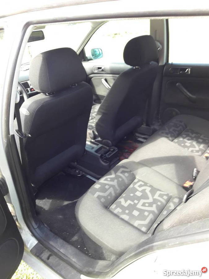 VOLKSWAGEN GOLF IV 19 TDI 5 DRZWIOWY Szczecinek