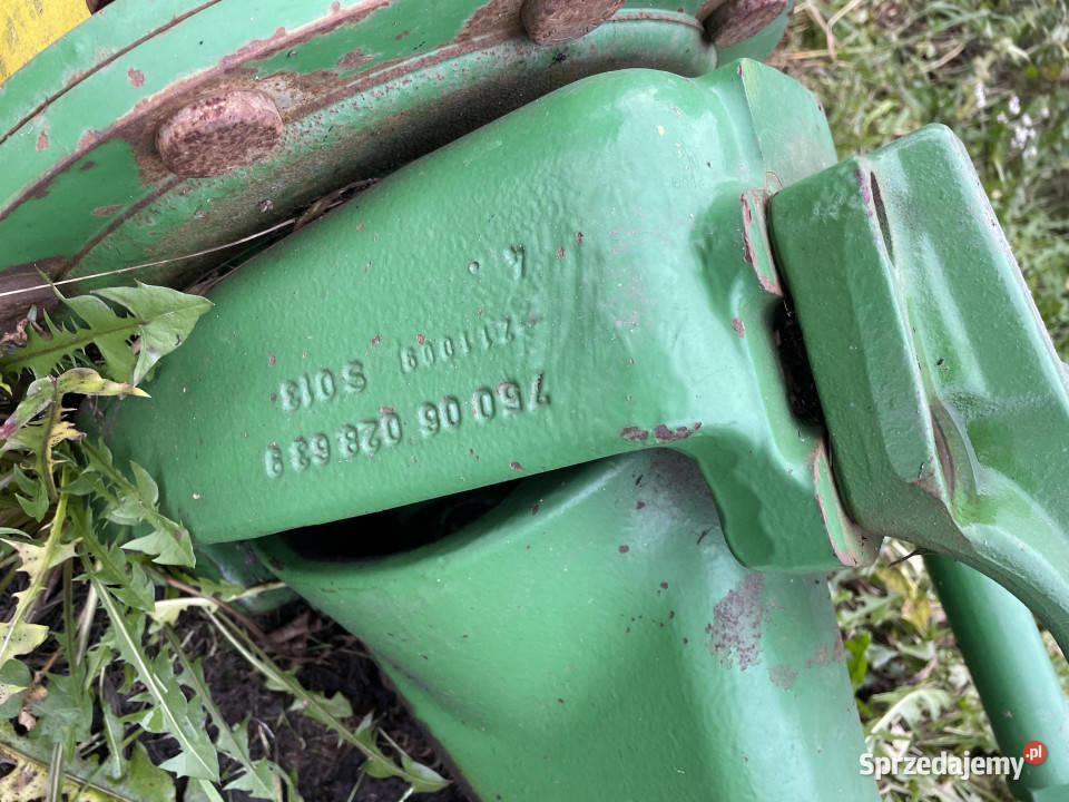 John Deere 6930 7730 oś przednia zwrotnica prawa Pozostałe Jastrzębniki