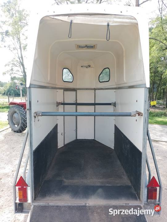 Przyczepa do przewozu 15 konia DMC 1100 2 Żerdzina