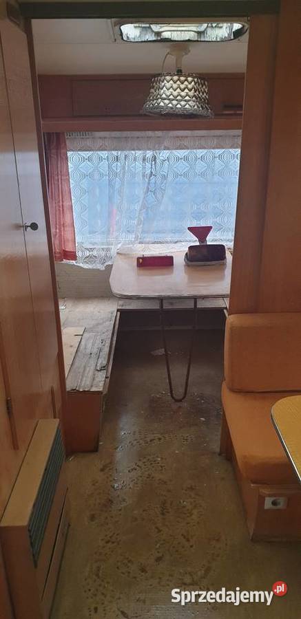 Przyczepa kempingowa z hamulcem najazdowym 5m Kempingowe Szufnarowa