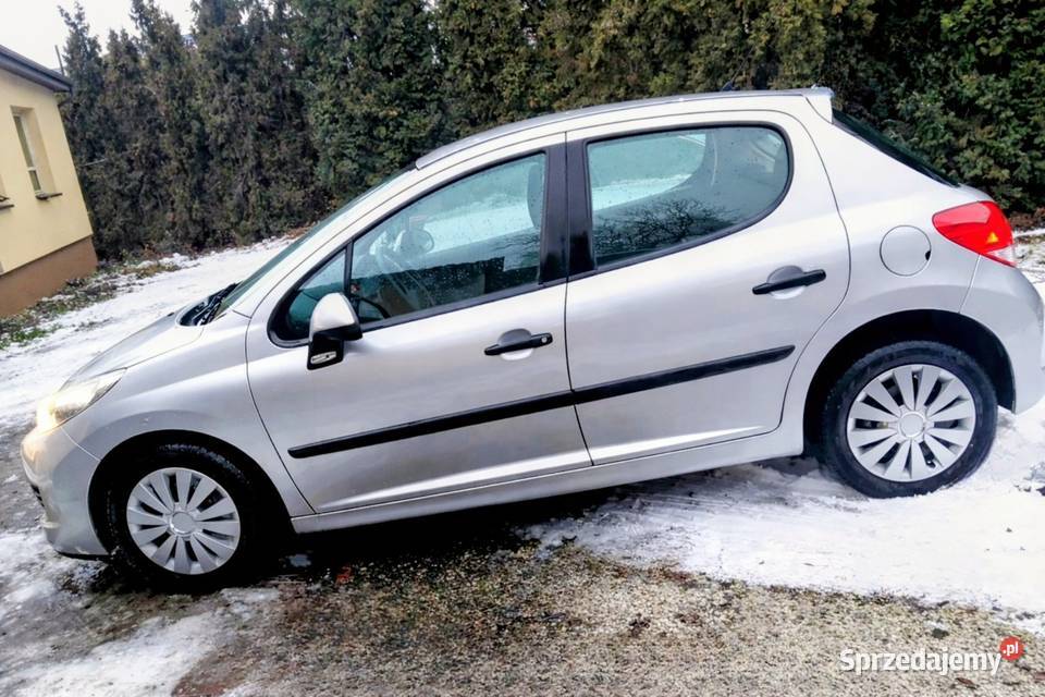 PEUGEOT 207 14 benzyna 732011 LiFT Salon 5d 140000km Radomsko