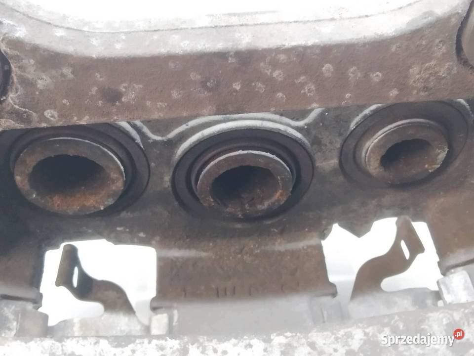ZACISK HAMULCOWY PRAWY PRZÓD 30 TDI 286
