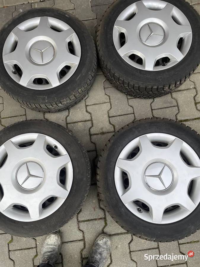 Felgi stalowe kołpaki 205 55 r16 opony zimowe Motoryzacja małopolskie Żegocina