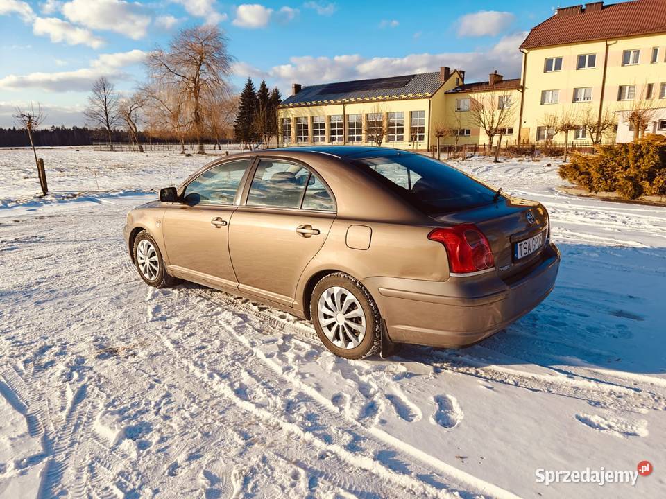 Toyota Avensis T25 20 D4D liftback doinwestowana wspomaganie kierownicy Rzeszów