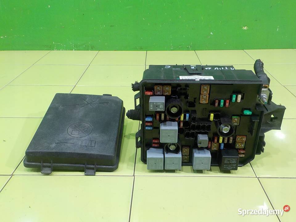 OPEL CORSA E 10 T 15r HB 3D skrzynka Części samochodowe Suków