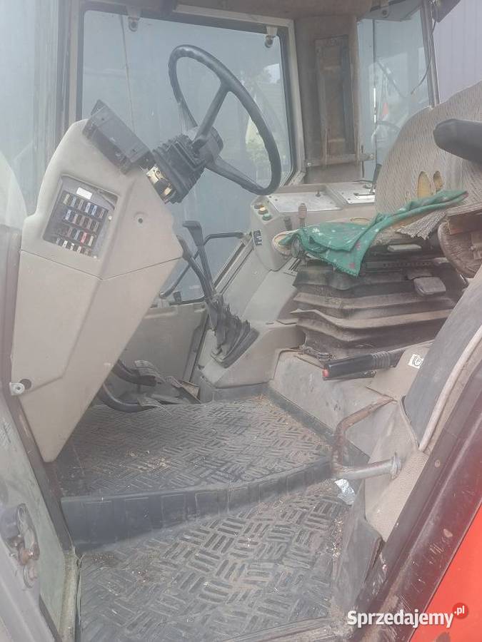 ciągnik massey 3120 Zambrów
